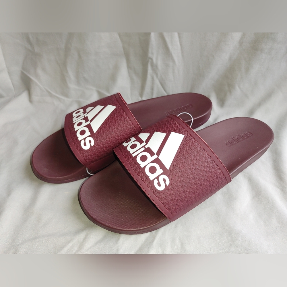NWOT Men's Adidas Adilette Cloudfoam Comfort‎ Slides, Size 17